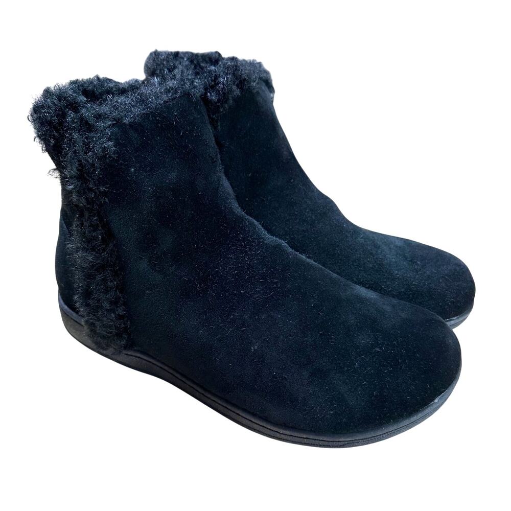 Vionic Unwind Bootie Faux Fur Black Women's Size 7 New in Box Condition